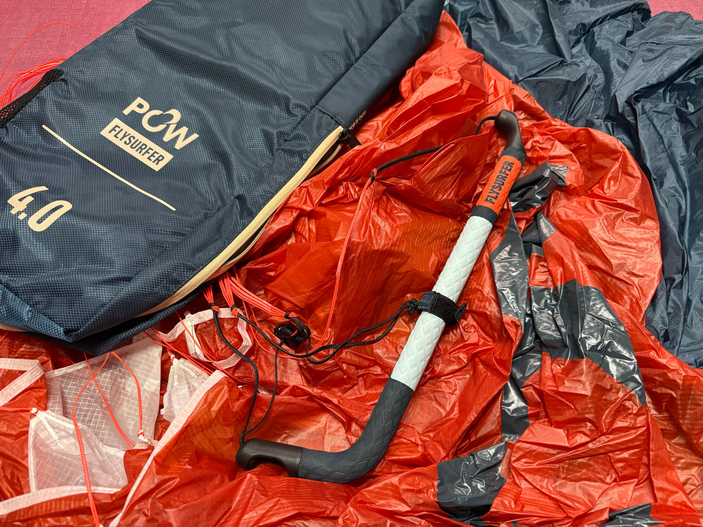 Parawing Flysurfer POW (Pop Out Wing) Aile mono-peau pour wing foil