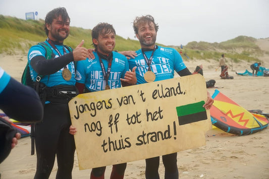 La épica odisea solidaria del "Hoek to the Helder" que recaudó casi un millón de euros