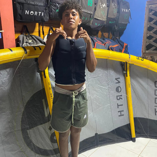 Rider spotlight a @jonaskitesurf