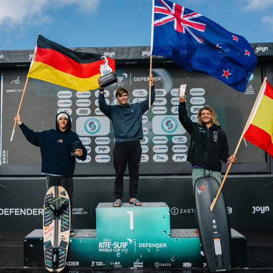Sylt corona a los nuevos campeones del mundo de kitesurf y hydrofoil big air