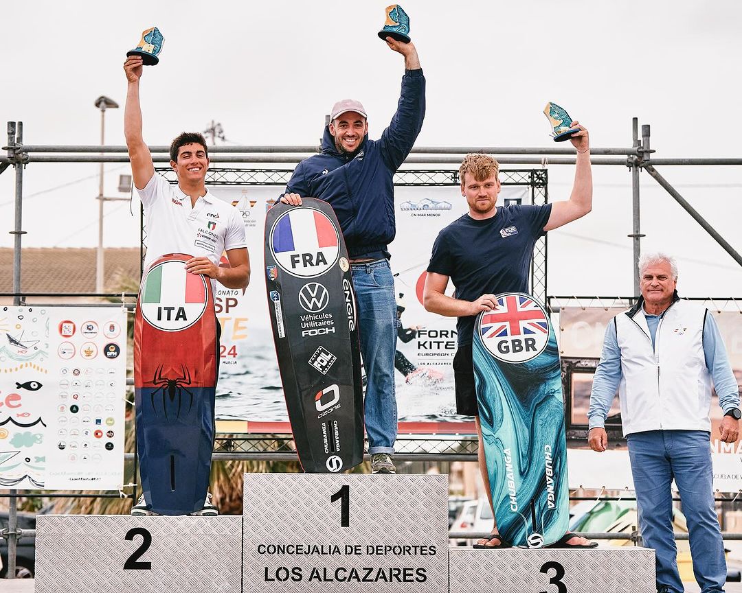 Doble victoria francesa y dominio asiático en el Europeo de Formula Kite 2024 en el Mar Menor