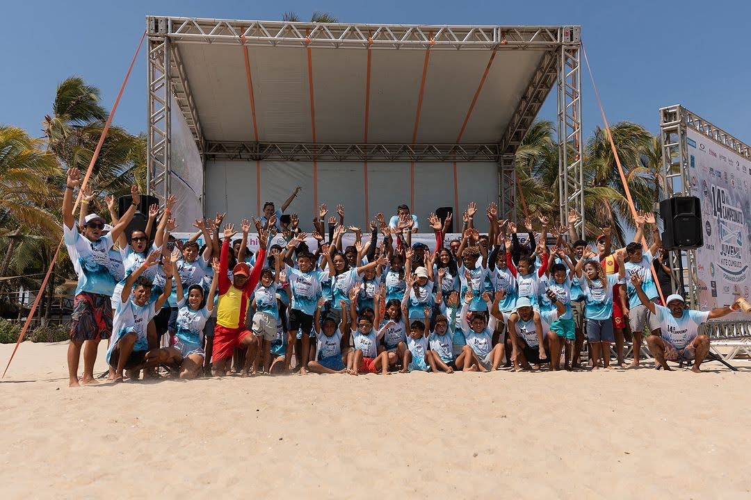 Cumbuco la cuna de campeones de kitesurf ¡y lo hacen gratis!