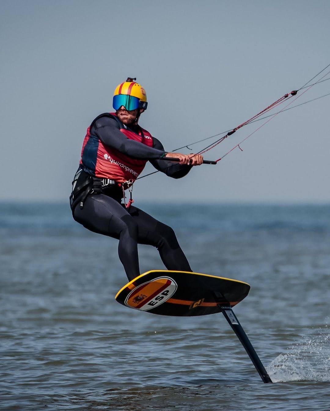 SUELTALABARRA: Los Alcázares, Epicentro de Fórmula kite y Kite Foil en el Mar Menor.