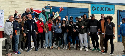 Viento, olas y emoción: Así se vive la primera etapa del Campeonato Italiano de Kite Wave 2024 🌊🏄‍♂️