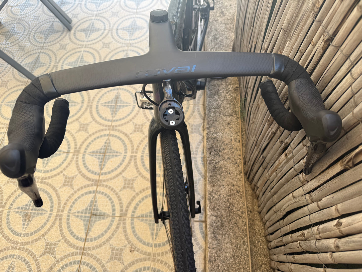 Bicicleta Gravel eléctrica de carbono Specialized Turbo Creo SL + Roval (USADA)