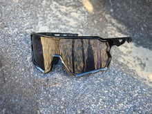 Cargar imagen en el visor de la galería, Sunglasses windproof &amp; waterproof BLACK EYES MODEL 1602
