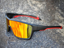 Carica l&#39;immagine nel visualizzatore di Gallery, Sunglasses windproof &amp; waterproof FIRE EYES MODEL 1502
