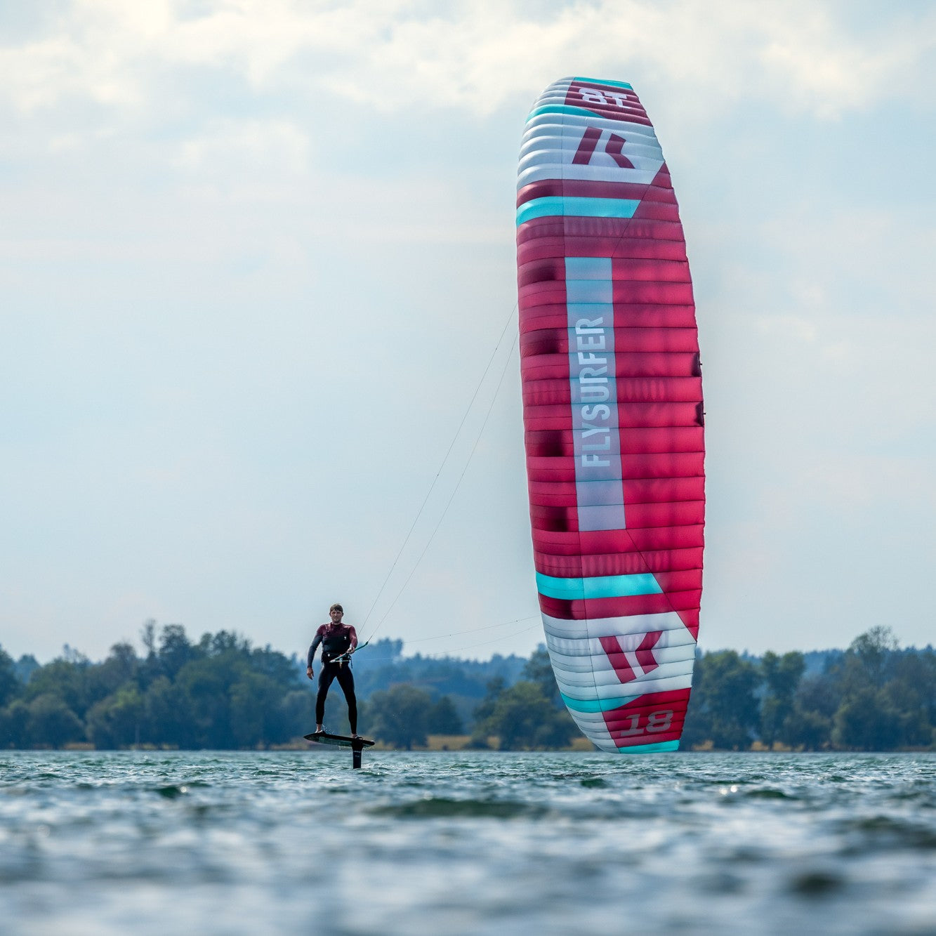 Cometa foil Flysurfer Soul4 all-round para kitefoil, kitesurf e hydrofoil
