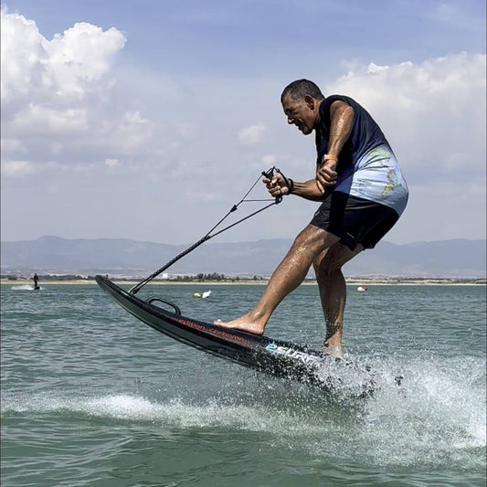 Tabla de surf eléctrica eSurf race edition carbono